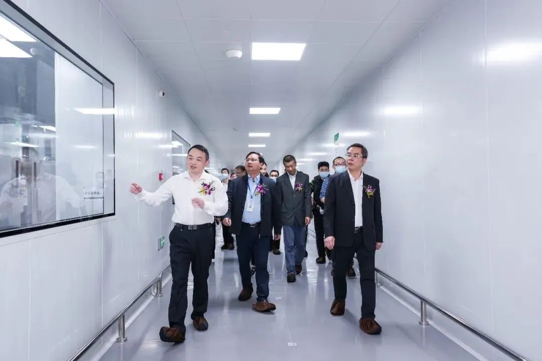 威尼斯备用网站